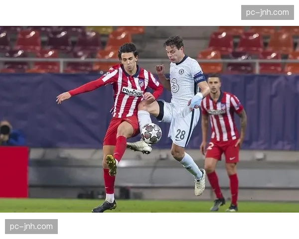 深度调查：西甲中游球队普遍转向三中卫体系的经济与战术动因